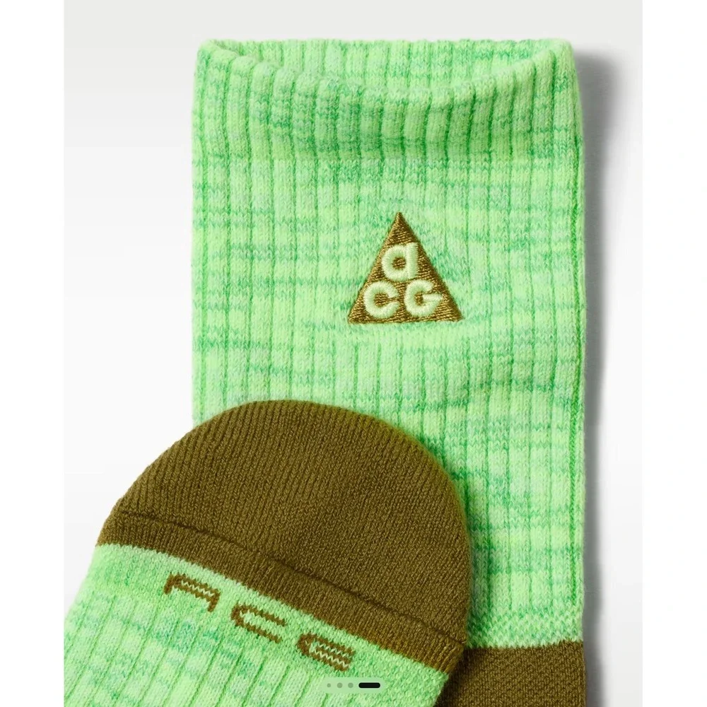 Nike ACG Crew Socks Men 8-12 Green Excellence Dri-Fit Outdoor